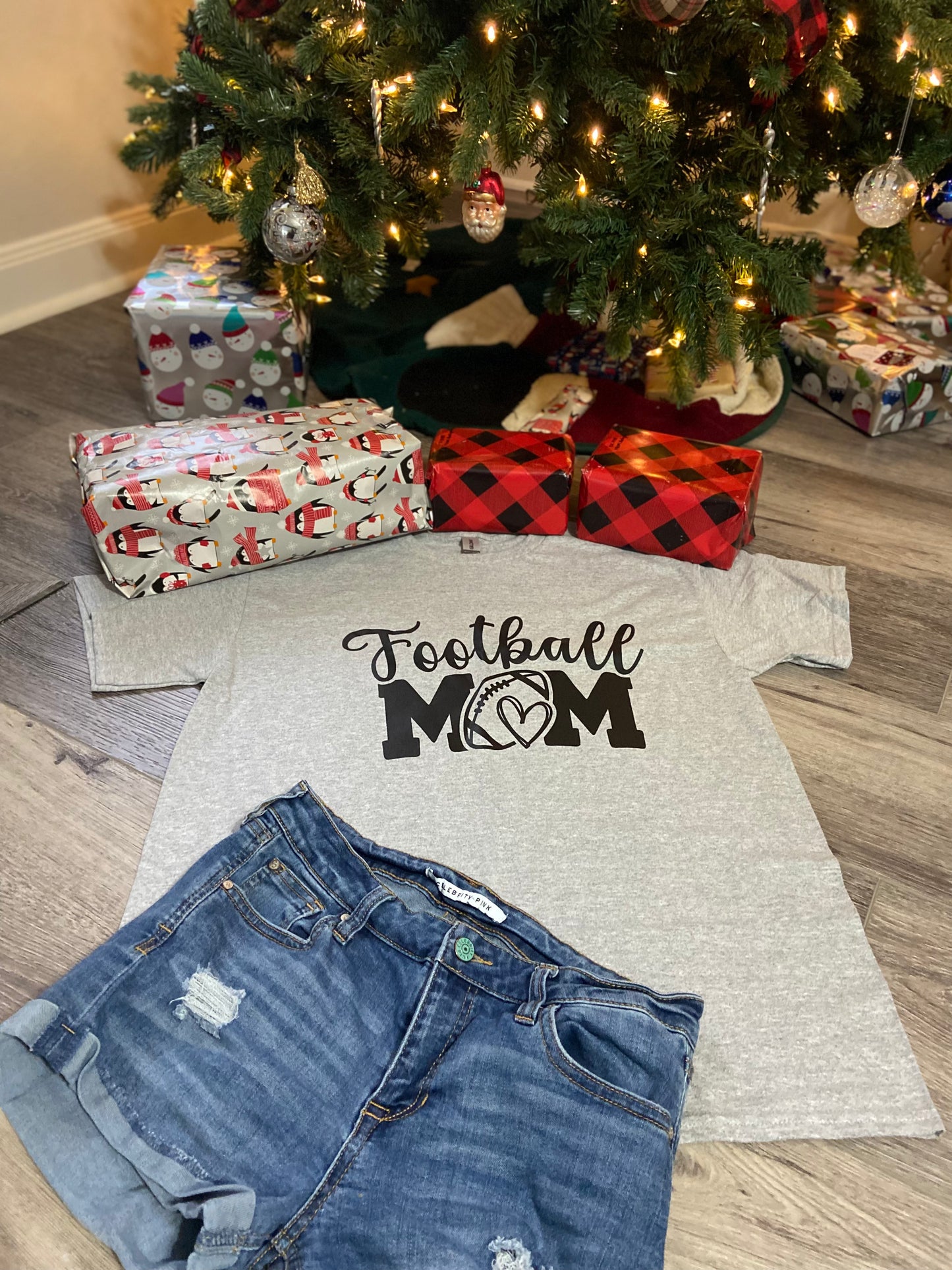 Football Mom t-shirt